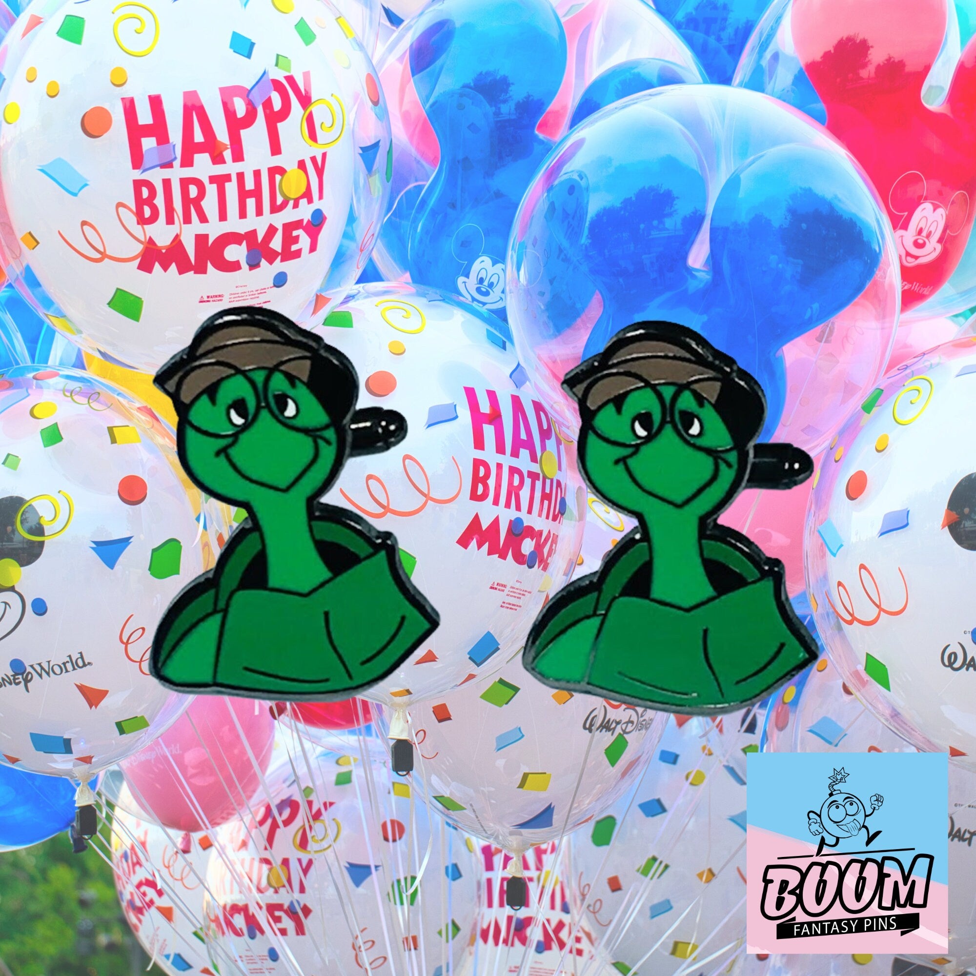 Cufflinks – Toby Turtle from Robin Hood – Disney Fantasy