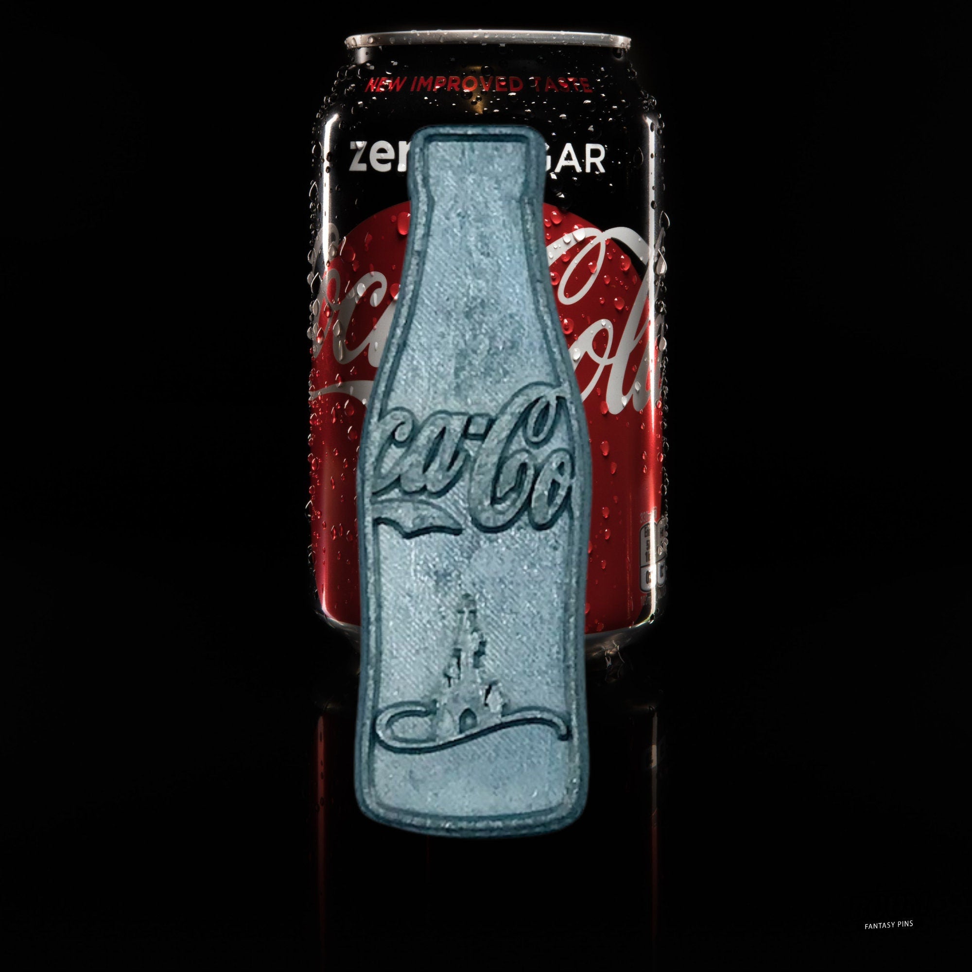 Pin – Colaboración de Walt Disney con Coca-Cola – Disney Fantasy