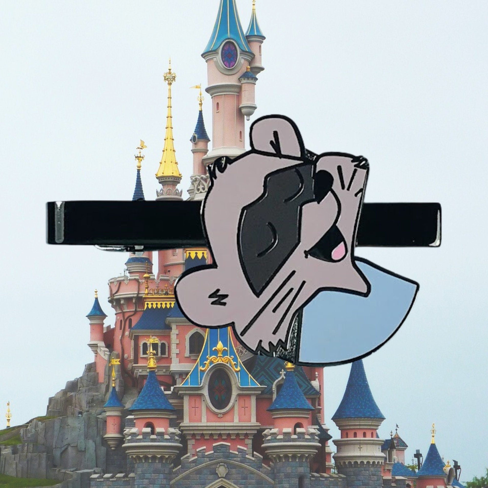 Pinza de corbata – Trigger el Mapache de Robin Hood – Disney Fantasy