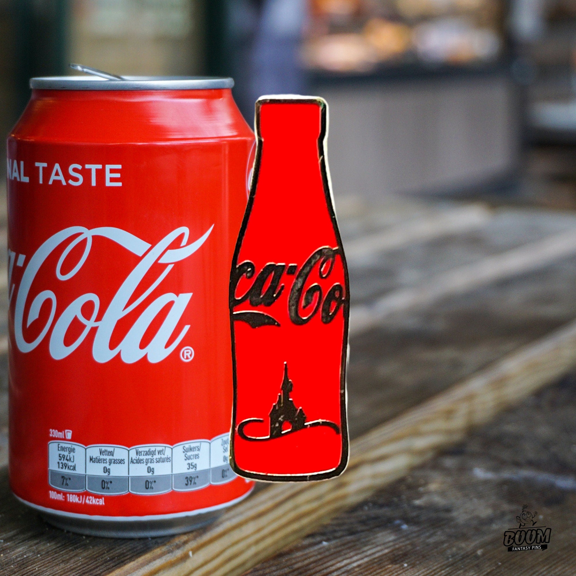 Pin – Botella clásica de Coca Cola de Coca Cola – Coca Cola Fantasy