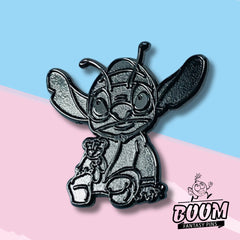 Pin – Stitch con oso de Lilo &amp; Stitch – Disney Fantasy