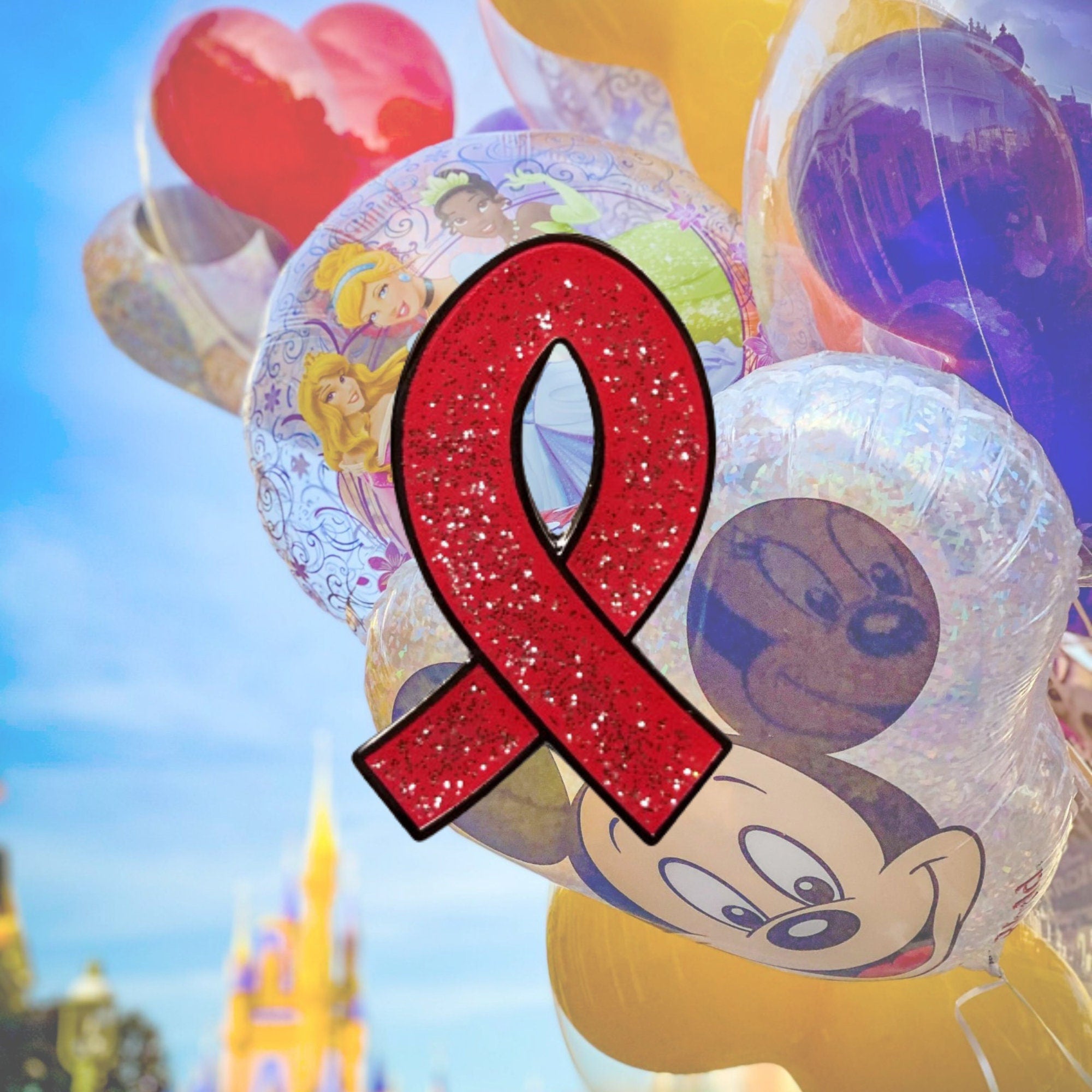 Pin – Corbata roja de concienciación de la Campaña de Concientización – Disney Fantasy