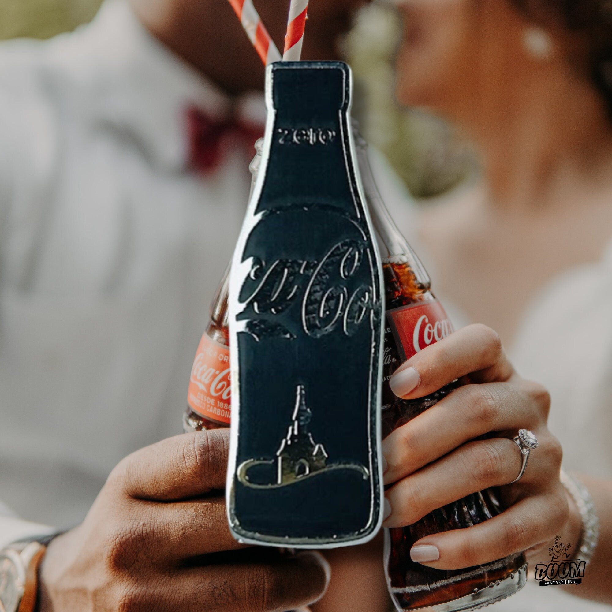 Pin – Colaboración de Walt Disney con Coca Cola – Disney Fantasy