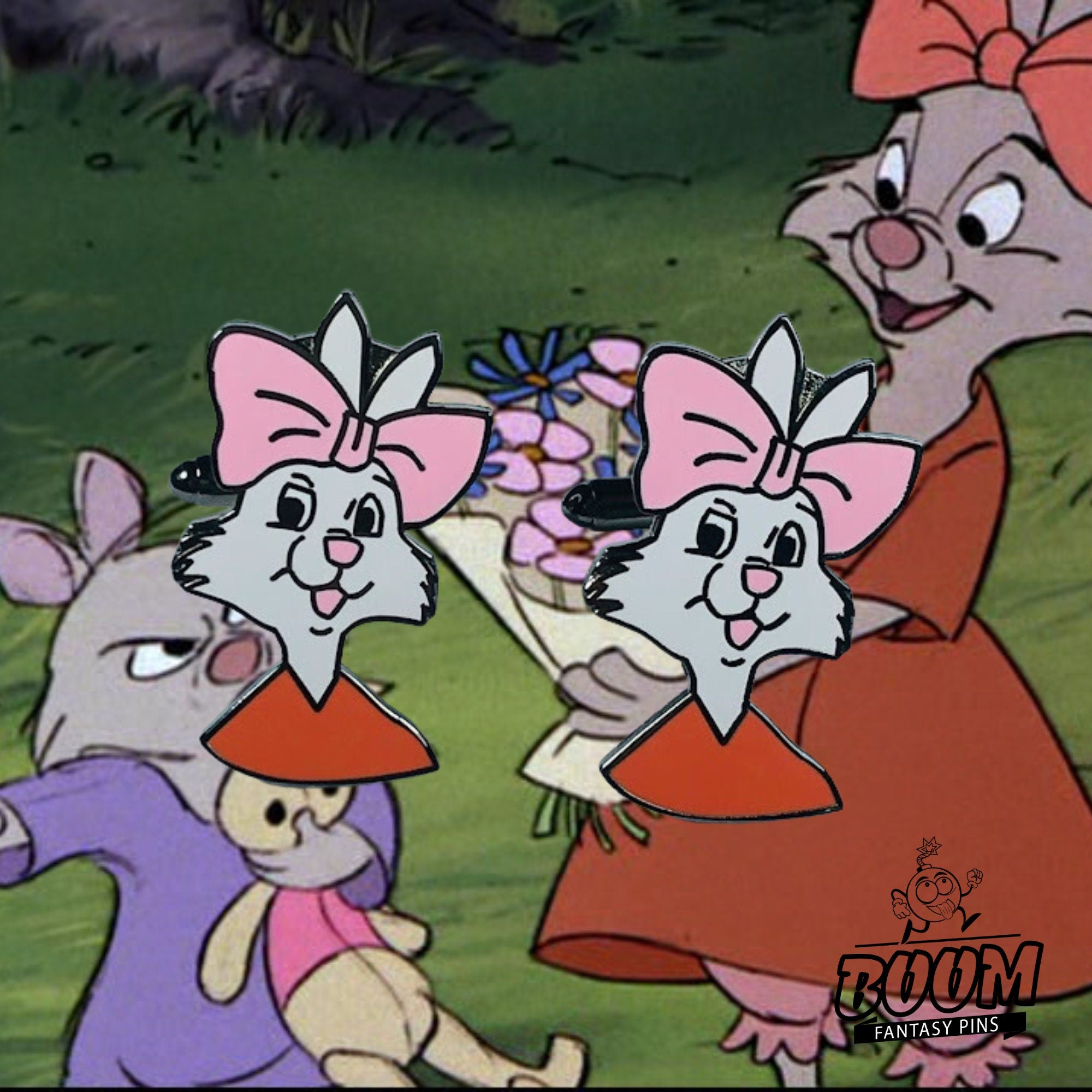 Cufflinks – Sis Bunny from Robin Hood – Disney Fantasy