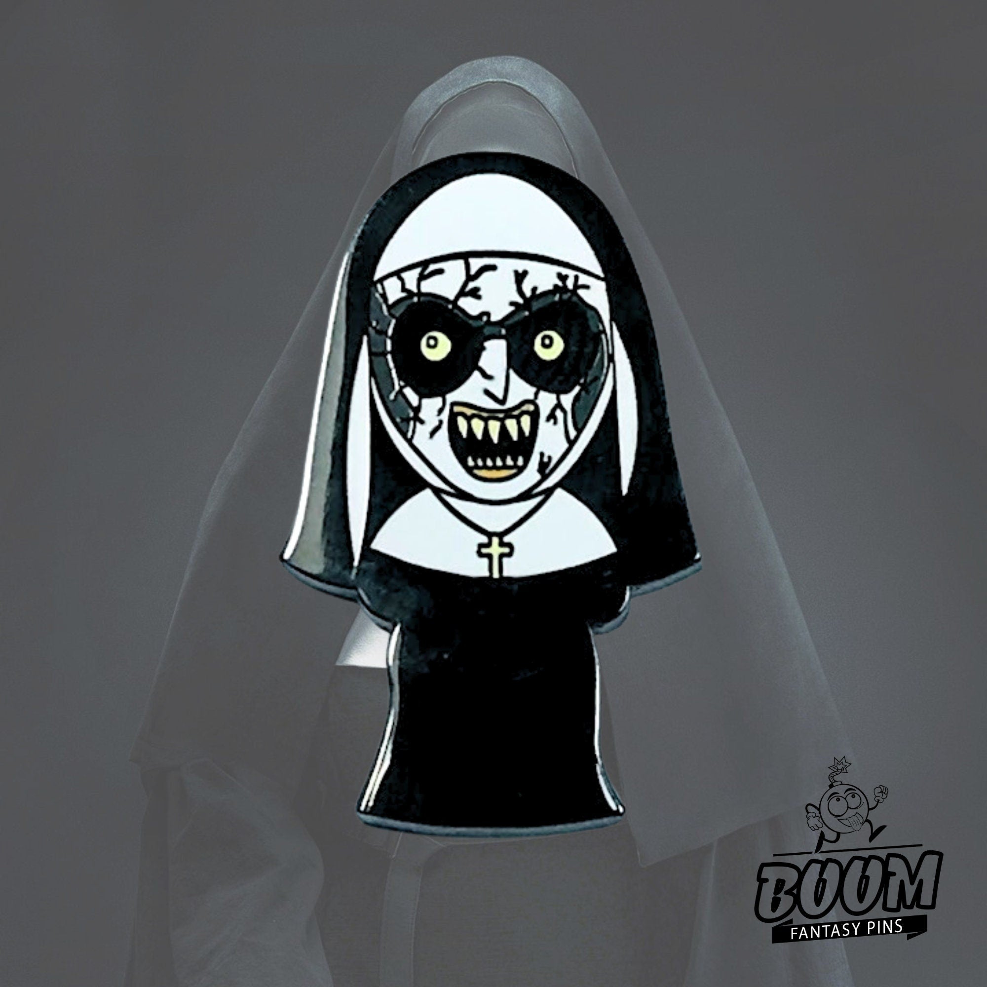 Épingle – La Nonne du film La Nonne 2 – L'univers Conjuring Horreur