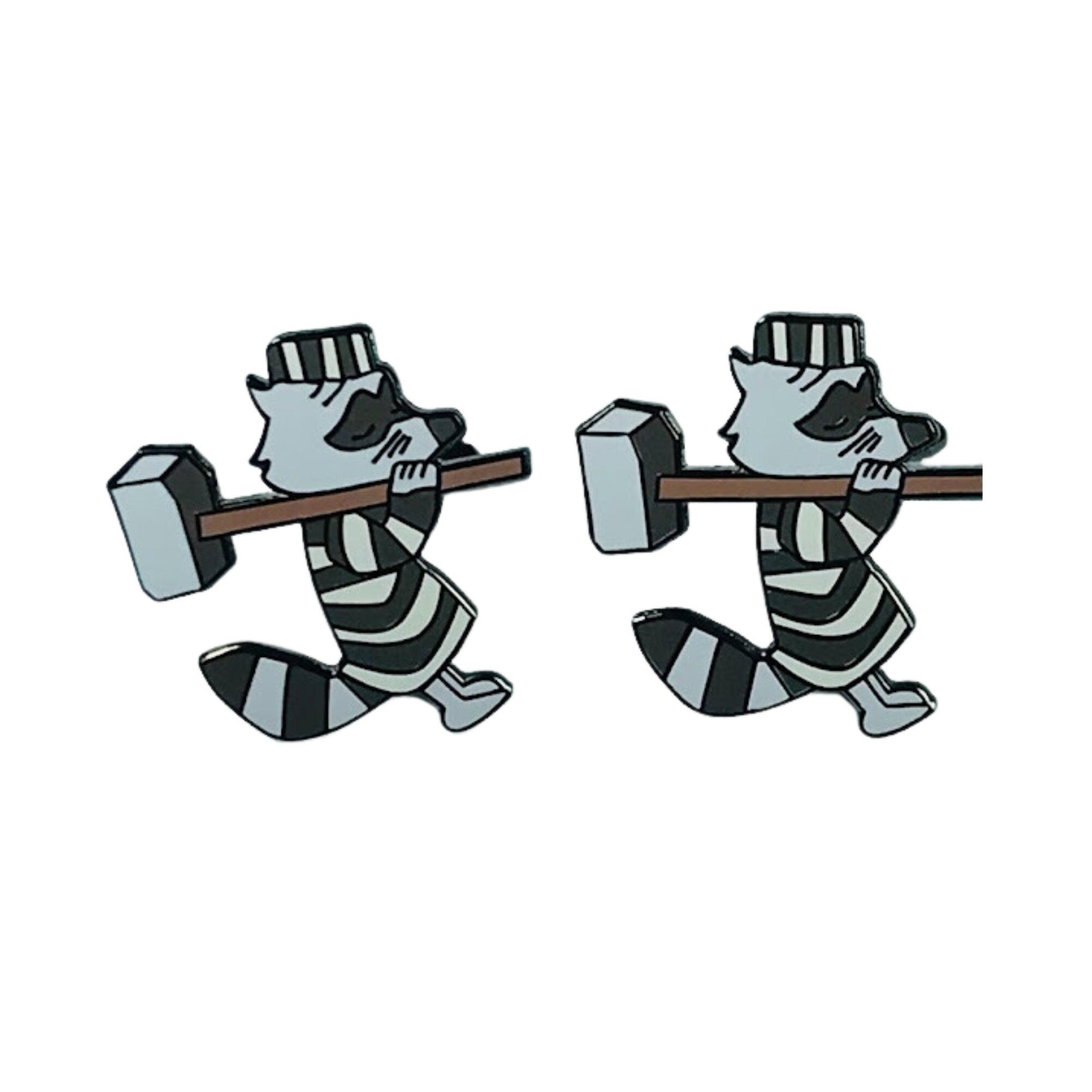 Cufflinks – Recurring Raccoon from Robin Hood – Disney Fantasy