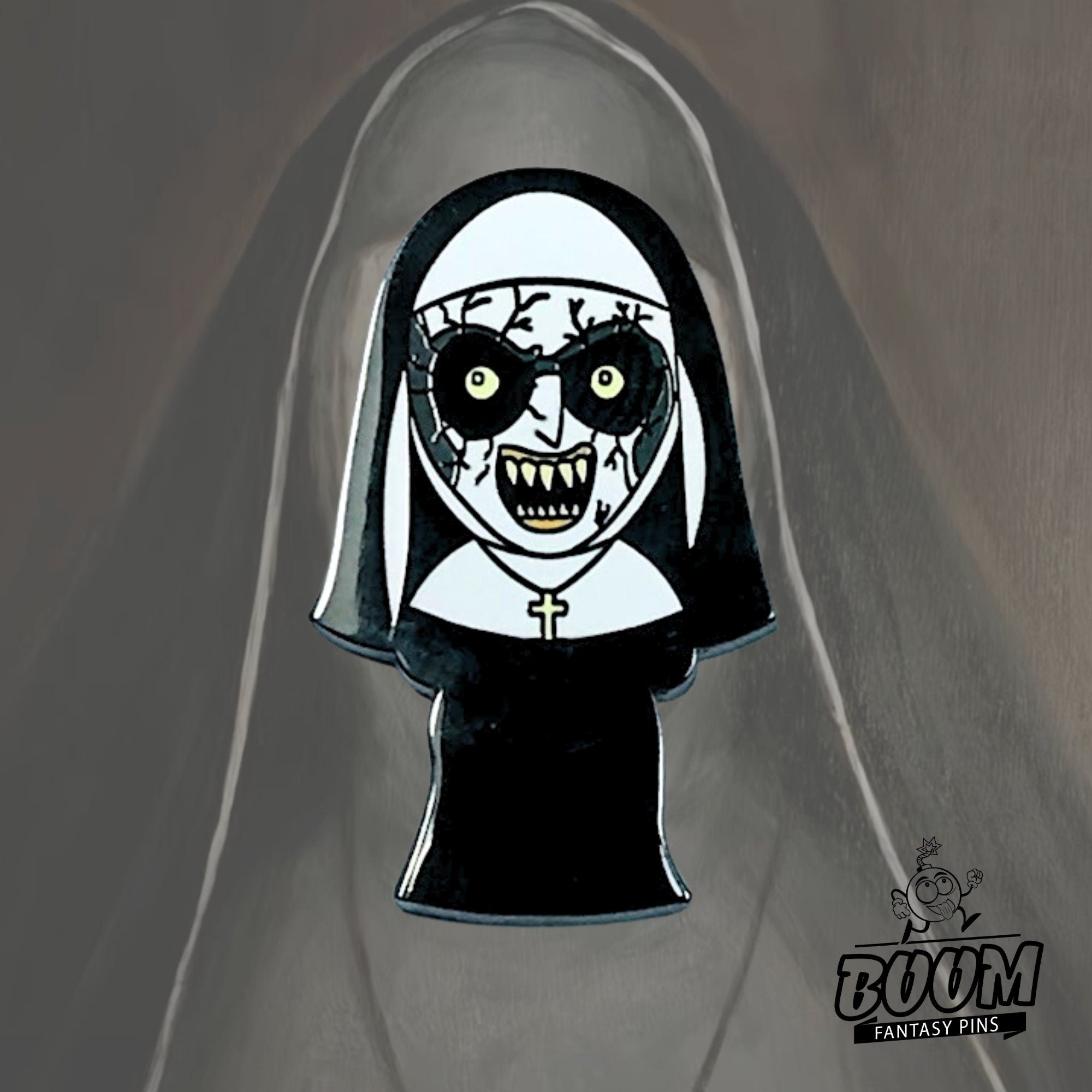 Épingle – La Nonne du film La Nonne 2 – L'univers Conjuring Horreur