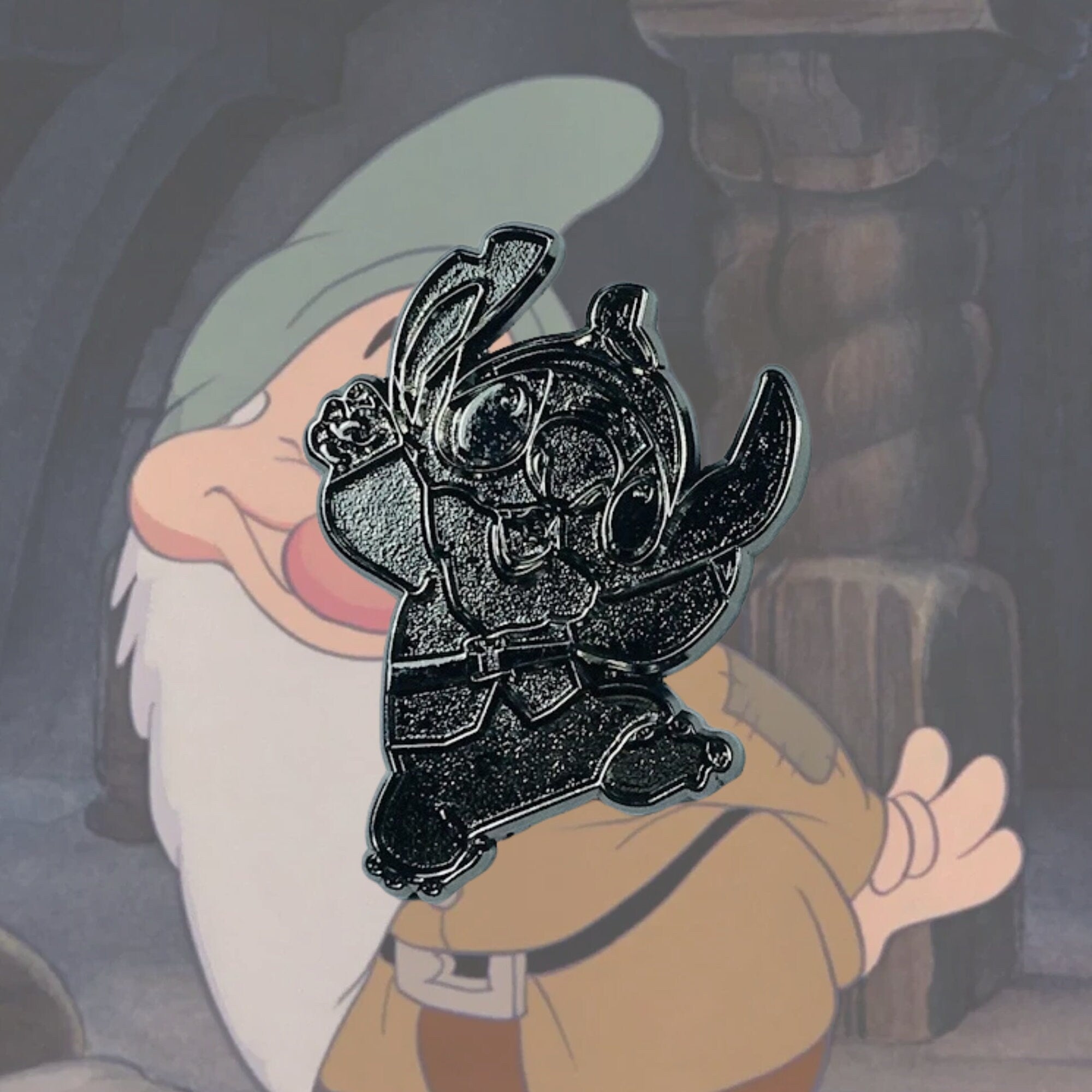 Épingle – Stitch timide de Lilo &amp; Stitch – Disney Fantasy